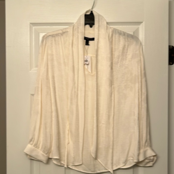 Cream Small Banana Republic Blouse - Picture 1 of 2